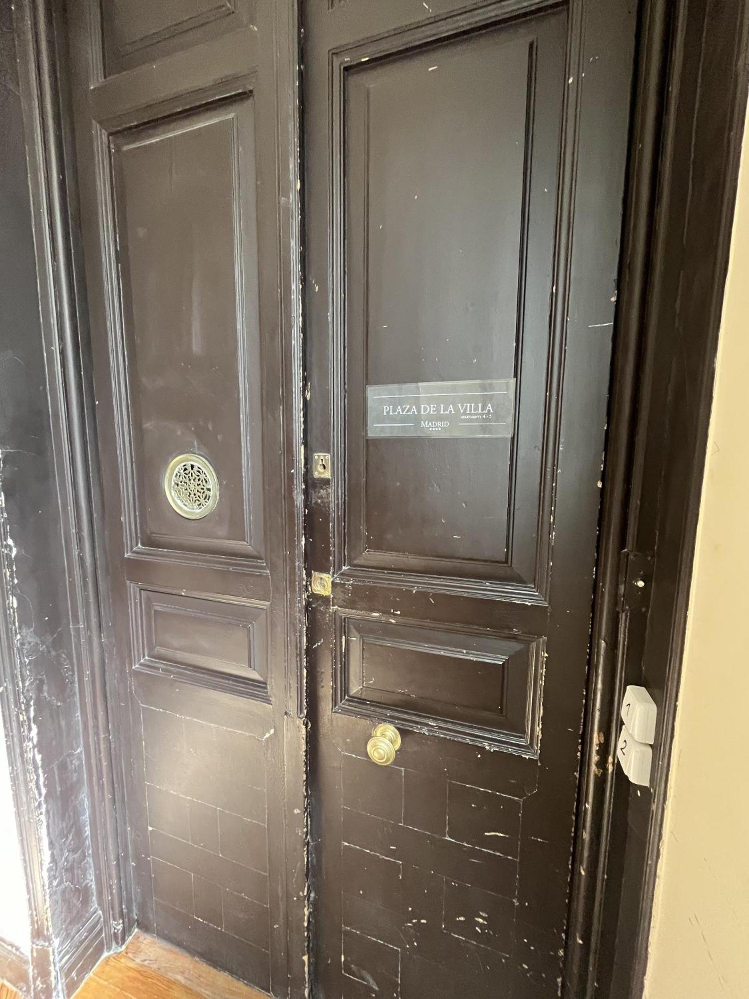 Dplace To Be - Luxury Apartment In Historic Center Madryt Zewnętrze zdjęcie