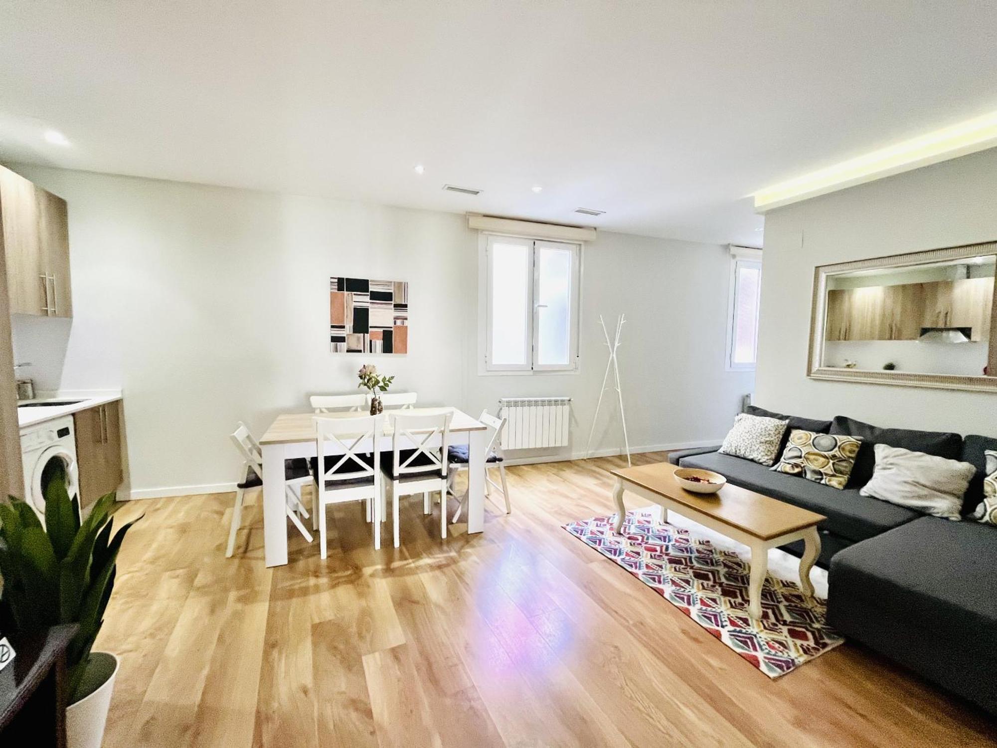 Dplace To Be - Luxury Apartment In Historic Center Madryt Zewnętrze zdjęcie